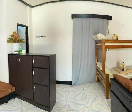 Mia Affordable Rooms El Nido Bagian luar foto