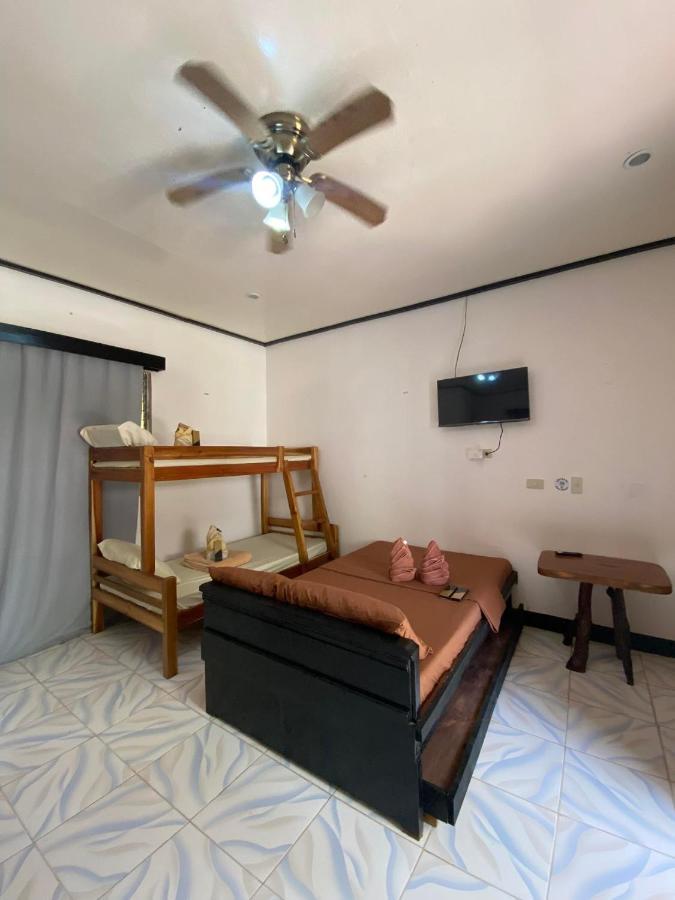 Mia Affordable Rooms El Nido Bagian luar foto